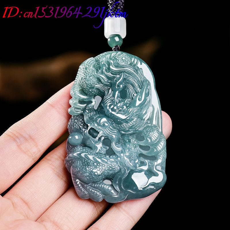 Colar com Pingente de Dragão e - Jewelry & Watches Ltd avaliação e preço
