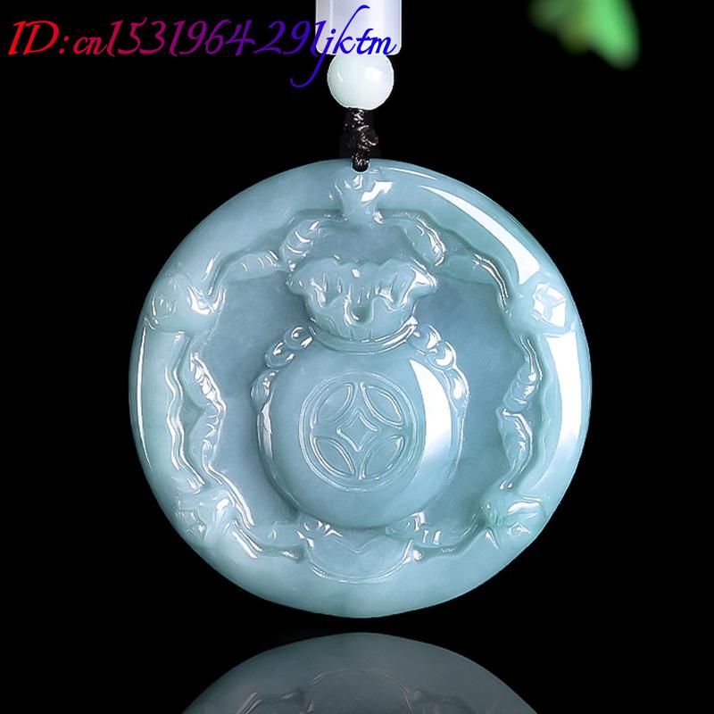 Colar com Pingente de Jadeíta  - Jewelry & Watches Ltd avaliação e preço