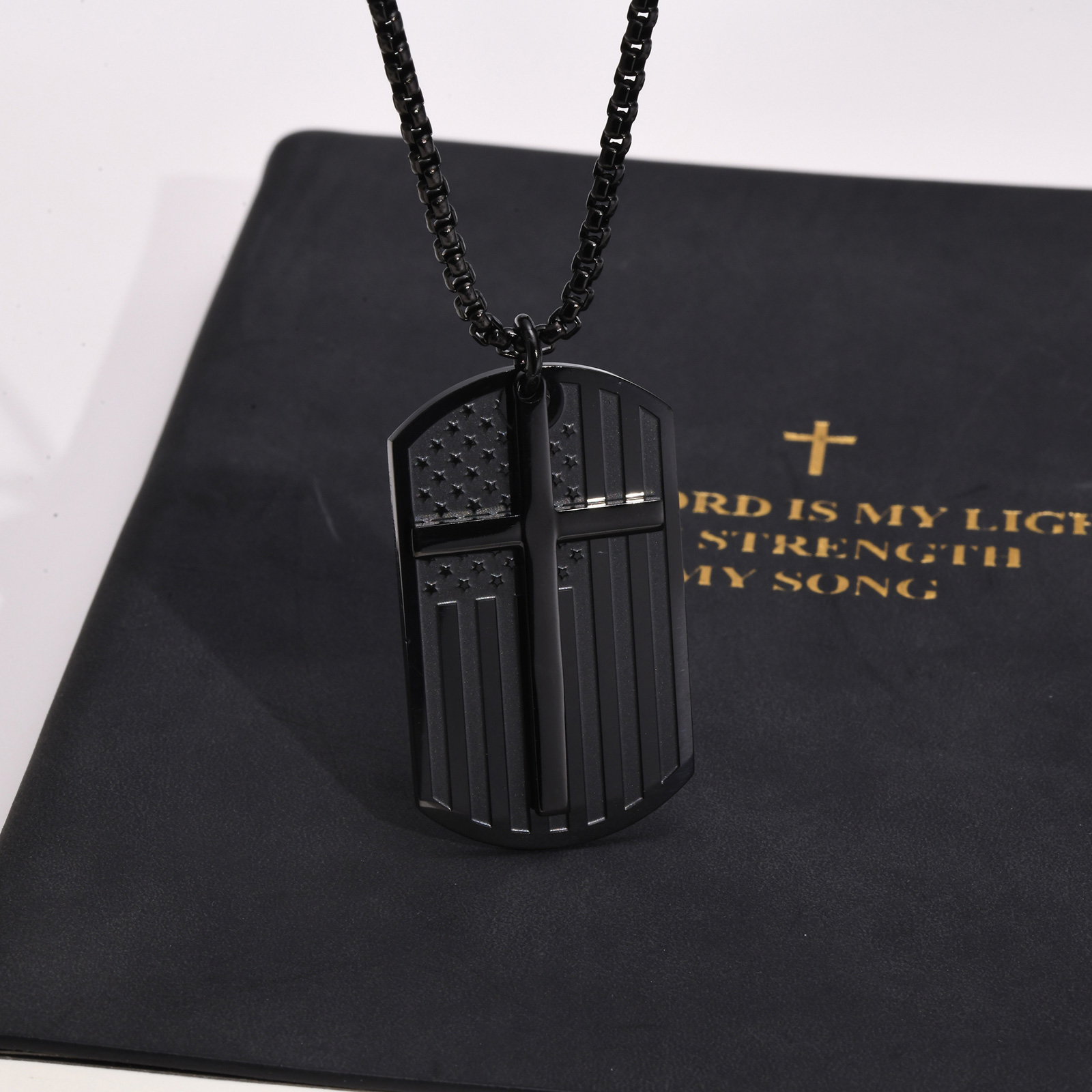 Colares de cruz preta para hom - Mens Dog Tag Necklace avaliação e preço