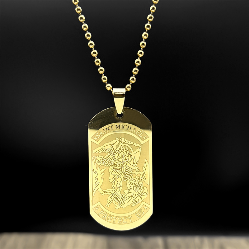 Saint Michael Protect US Arcan - Mens Dog Tag Necklace avaliação e preço