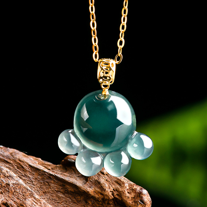 Colar com Pingente de Jade Nat - Jewelry & Watches Ltd avaliação e preço