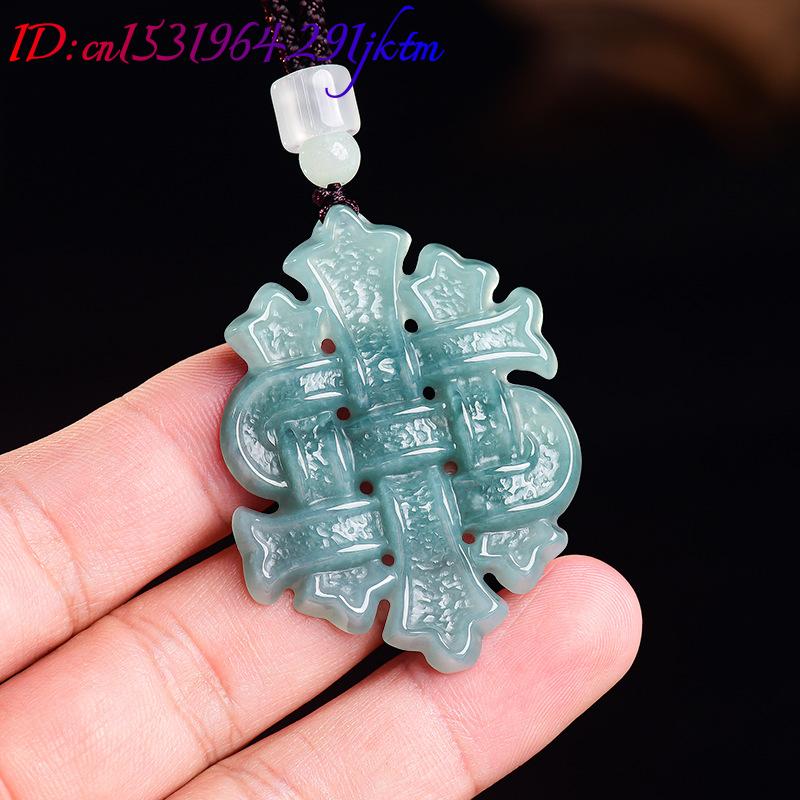 Colar com Pingente de Jadeíte  - Jewelry & Watches Ltd avaliação e preço